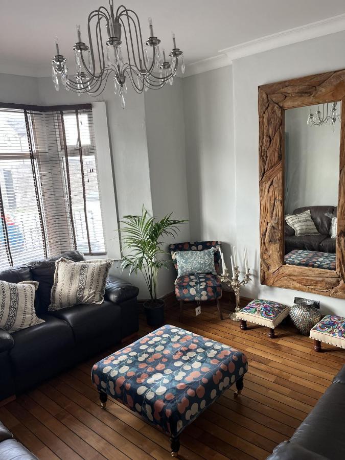 Adanhouse-Stockland Spacious 5 Bedroom House Sleeps 12 Private Garden Cardiff Luaran gambar