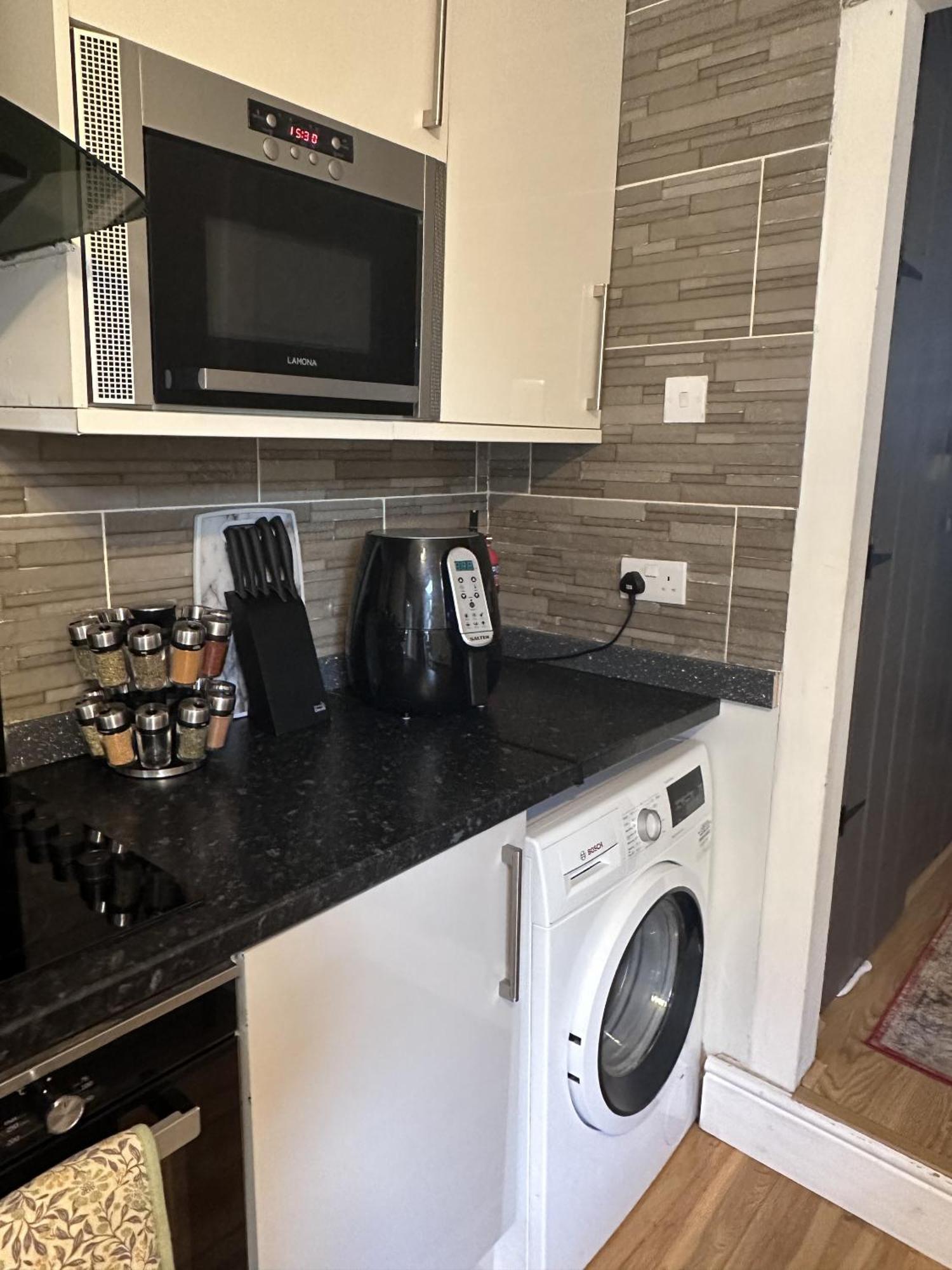 Adanhouse-Stockland Spacious 5 Bedroom House Sleeps 12 Private Garden Cardiff Luaran gambar