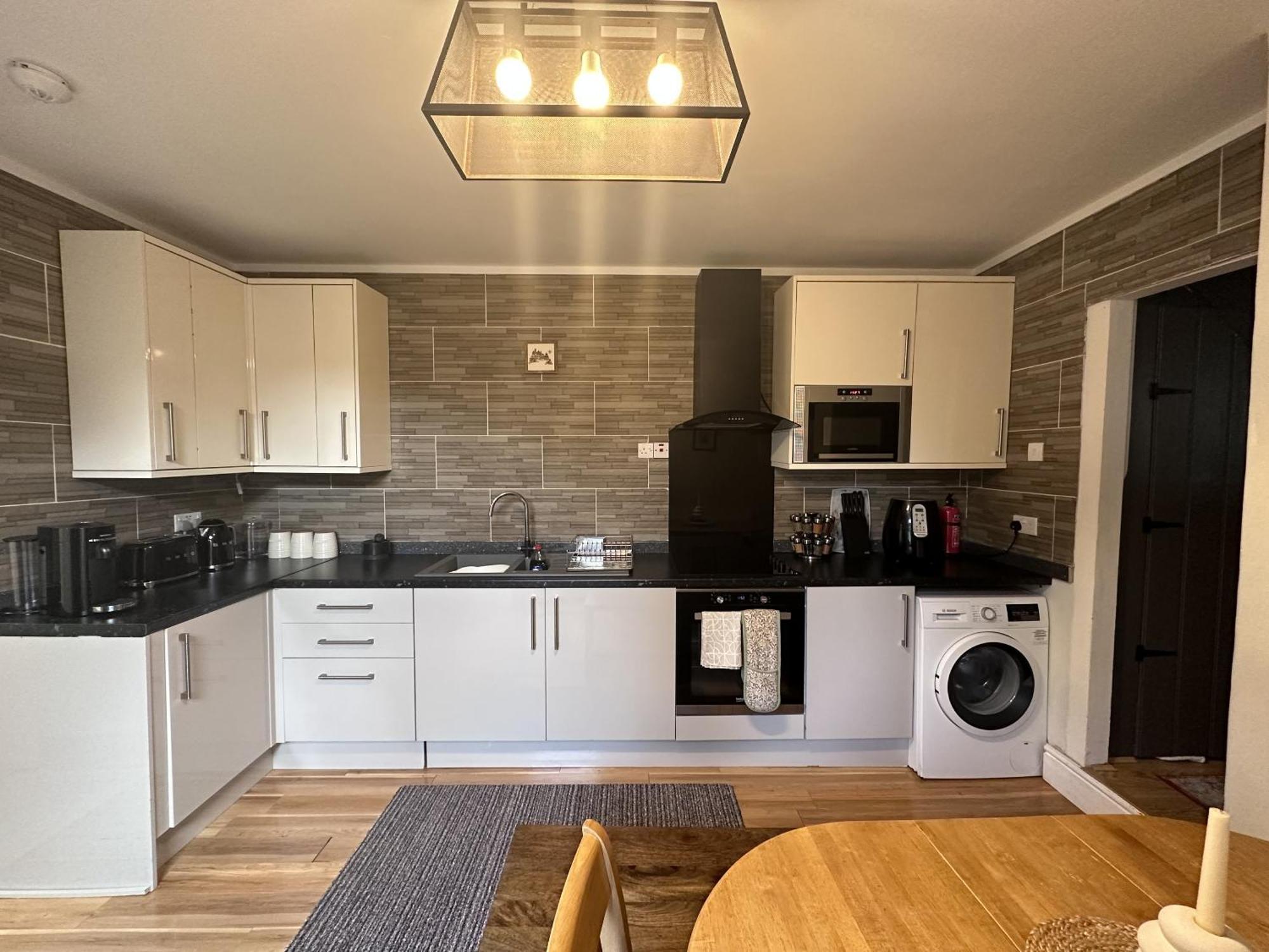 Adanhouse-Stockland Spacious 5 Bedroom House Sleeps 12 Private Garden Cardiff Luaran gambar