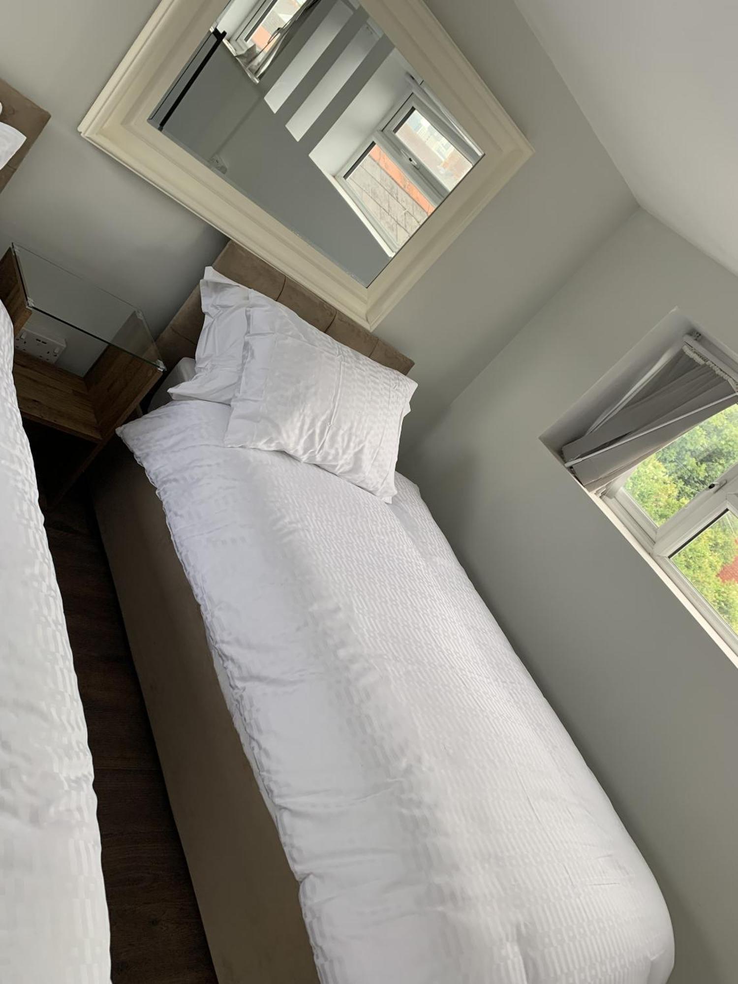 Adanhouse-Stockland Spacious 5 Bedroom House Sleeps 12 Private Garden Cardiff Luaran gambar